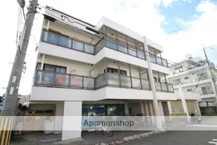 アイシス服部の画像