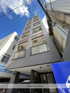 ディーシモンズ西梅田【5階】の外観