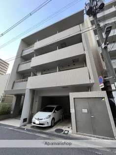 アストレア【3階】の外観