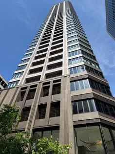 BRANZ TOWER 大阪本町【23階】の外観