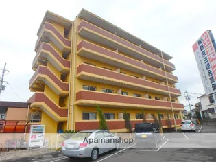 ファミーユ長谷川【2階】の外観