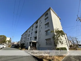 男山団地B33号棟の画像