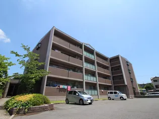 ラフィネ星田の画像