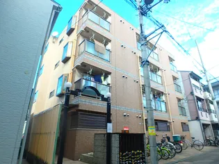 エストゥディオ【202号室号室】の外観