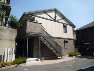 ブルースカイ山宗【2階】の外観