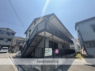 コスモコート東【1階】の外観