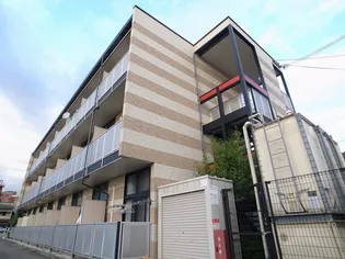 レオパレスQ【1階】の外観