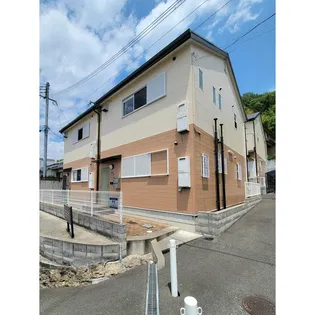 ザ ハウス オブ マダムジュエル B2棟【1F号室号室】の外観