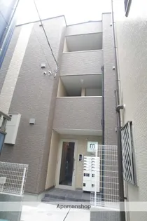 m(えむ)【2階】の外観