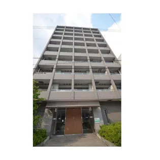 ロイヤル御幣島【4階】の外観