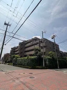 ライオンズマンション千里上山手【5階】の外観