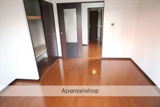 エイペックス新大阪【11階】の居間