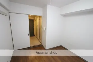 コリーヌ千里【1階】の内装