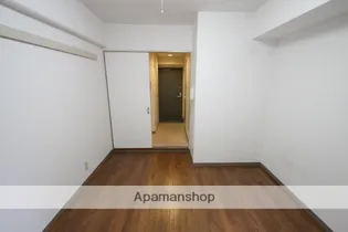 コリーヌ千里【1階】の内装