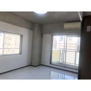 アクエルド新町【901号室号室】の居間