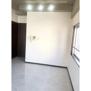 アクエルド新町【901号室号室】の居間