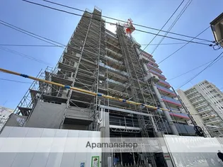 セレニテ江坂エクラ【5階】の外観