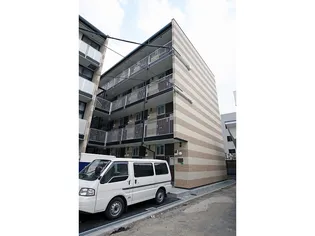 レオパレスヴァーグ難波【4階】の外観