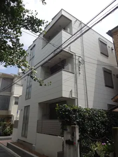 シャンヴェール【2階】の外観