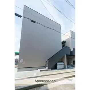 レグルス【1階】の外観