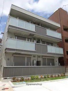 ロイヤルコート【3階】の外観