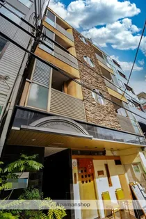 大阪府大阪市北区南扇町【マンション】の外観