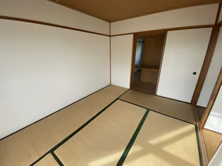 ルミエール楠葉【2階】の内装