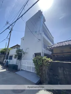 元町マンション【3階】の外観