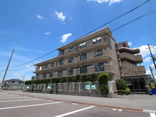 ベルメゾン宮下【1階】の外観