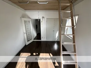 ウッドリバー第三【2階】の内装