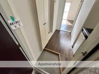 ウッドリバー第三【2階】の玄関