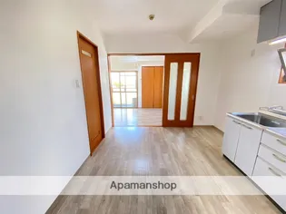 ターフィーズフラット門真南【3階】の居間