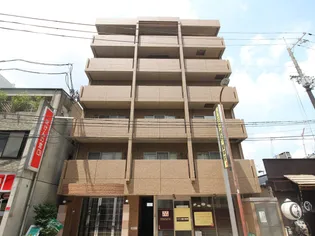 大阪府枚方市岡本町【マンション】の外観