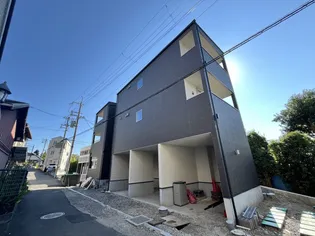ジーメゾン渚元町クレサス【0102号室】の外観