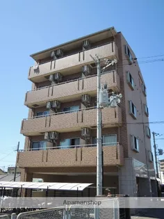 ロイヤル西三国の画像
