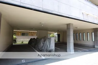 プルミエール荘園【1階】の外観