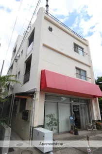 静マンション【3階】の外観