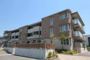 ガーデンパレス箕面A【1階】の外観