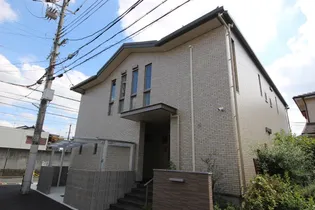 グランコート【102号室号室】の外観