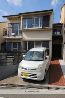 大阪府豊中市緑丘1丁目【一戸建】の外観