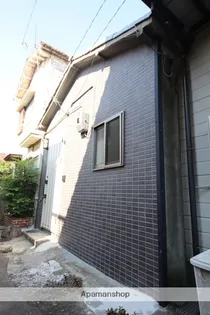 兵庫県川西市下加茂1丁目【テラスハウス】の外観