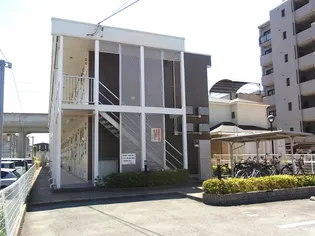 レオパレスフローラの画像