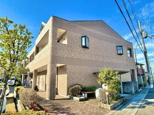 パドマレジデンス【2階】の外観