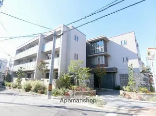 シャーメゾンけやき通りの画像