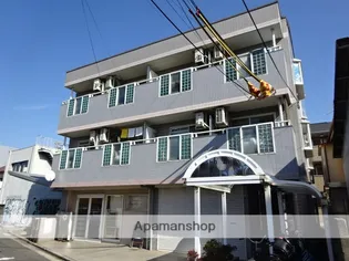 アルファードームの画像