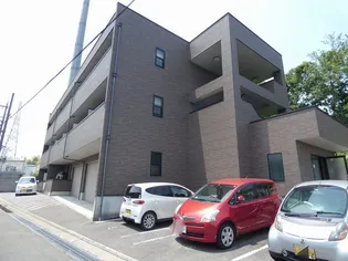 アンプルールフェールフォルス【2階】の外観