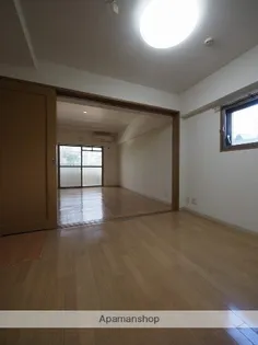 アストレア【3階】の居間