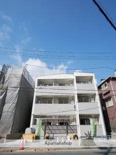 アン リラの画像