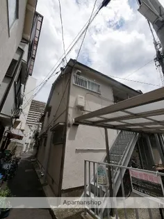 シャルマン西九条【1階】の外観