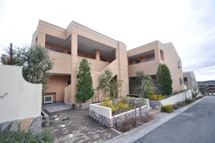 セラヴィ【102号室】の外観